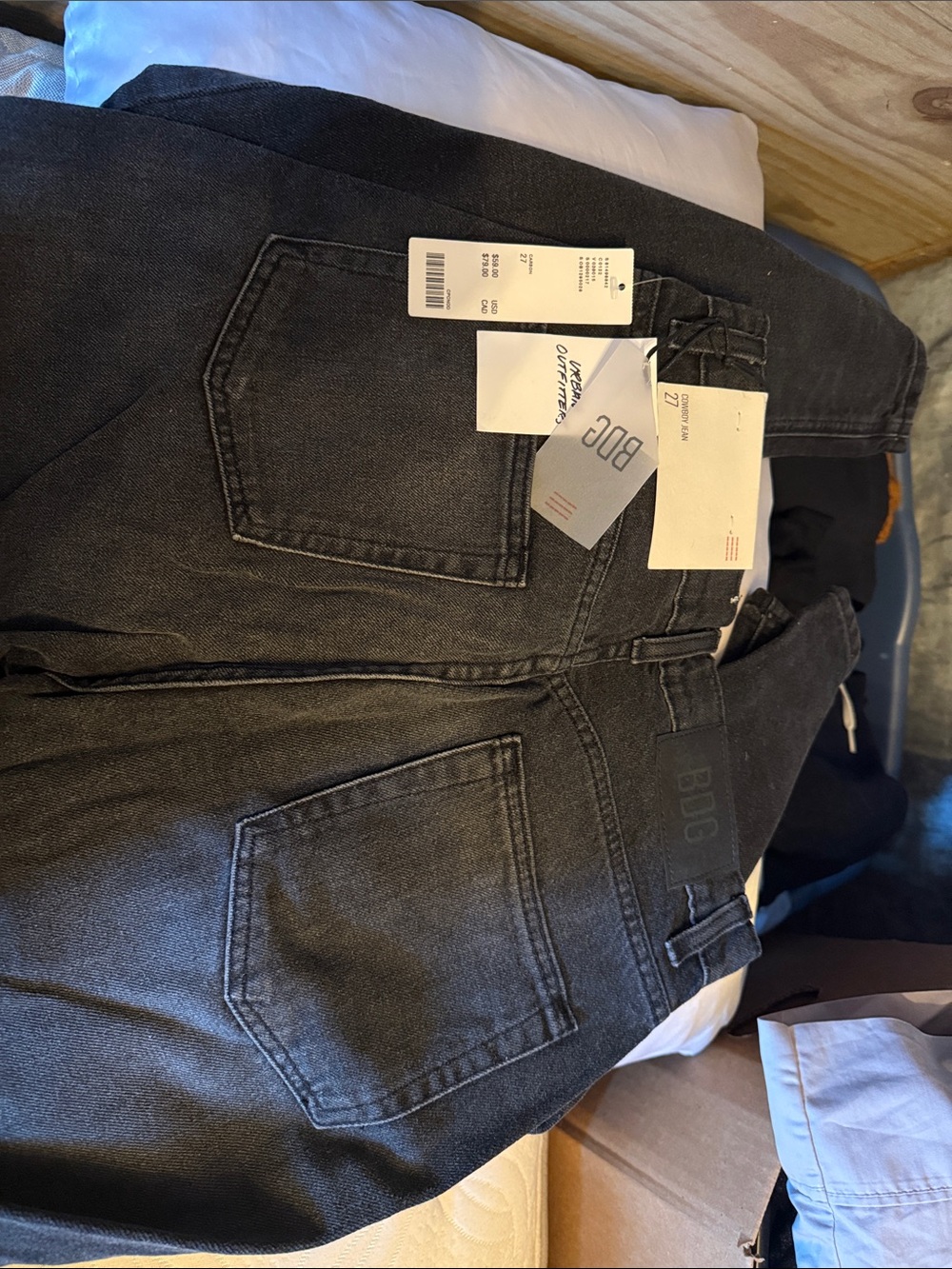 BDG Women’s Black / Dark Gray Cowboy Jeans NWT